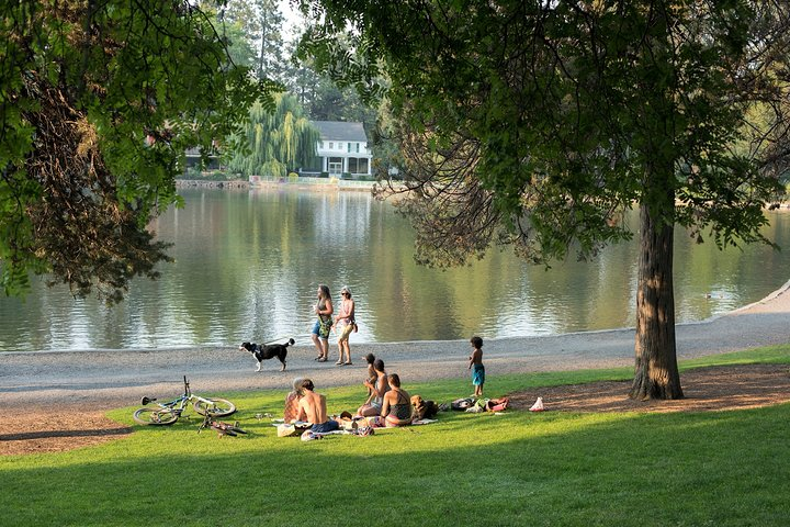 Private Bend Street Photo Tours